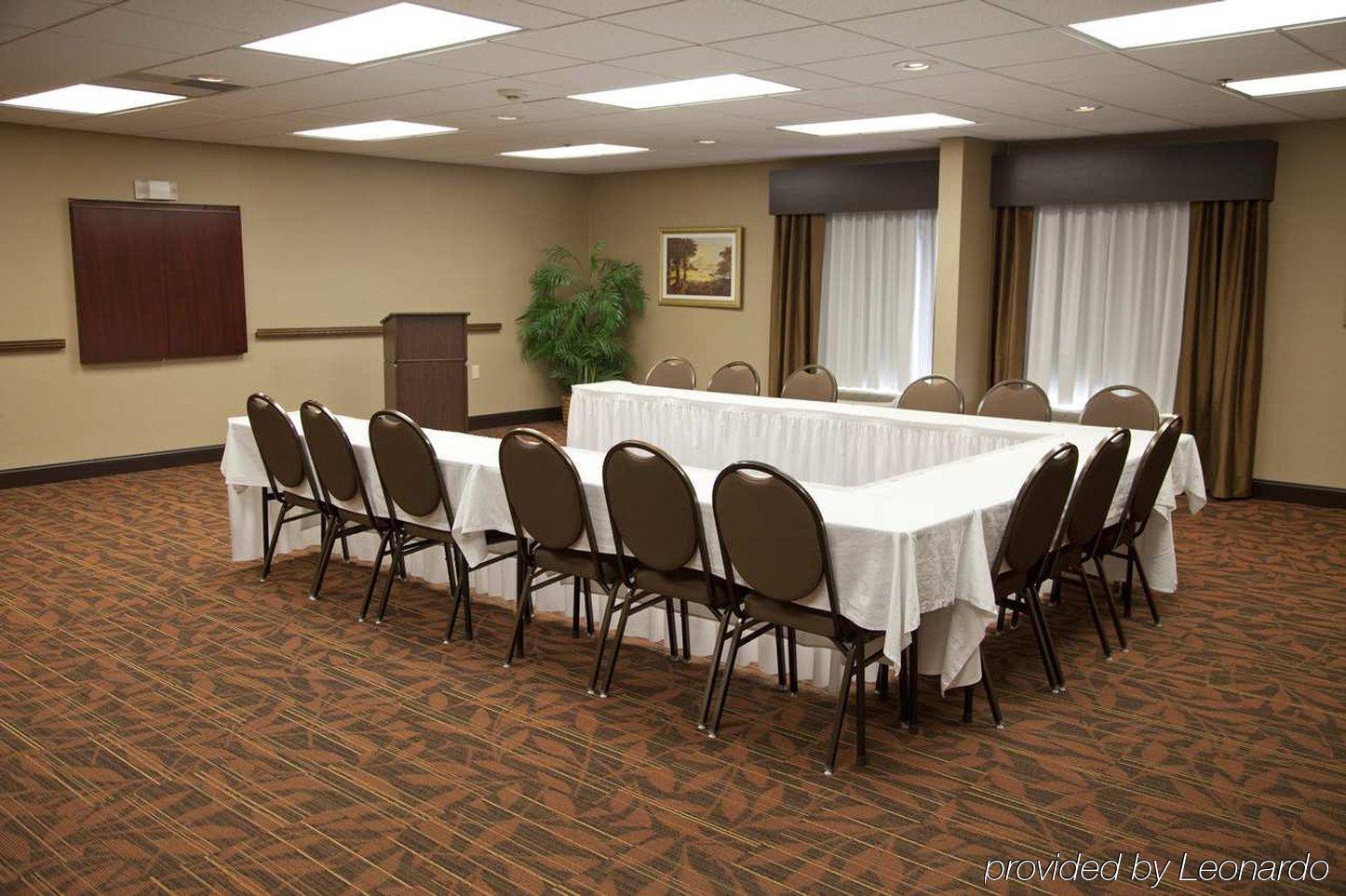 Hampton Inn Carbondale Bagian luar foto