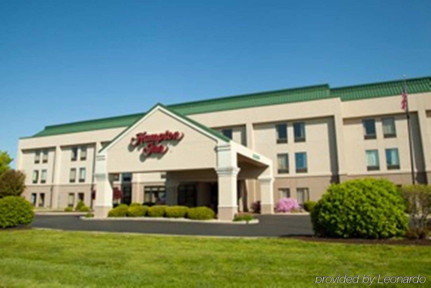 Hampton Inn Carbondale Bagian luar foto